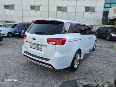Kia Canival