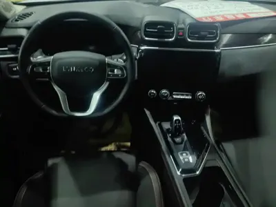 Lynk & Co 02