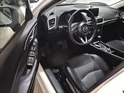 Mazda 3 Axela