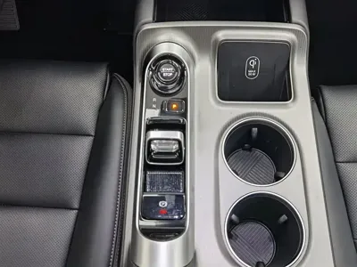 GAC Motor 传祺E8 PHEV