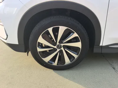 BYD Song