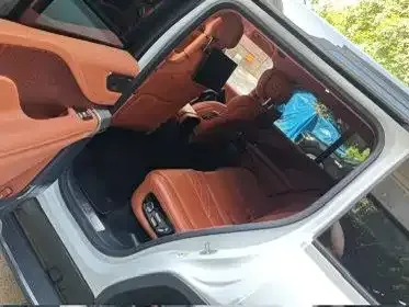 Yangwang Yangwang U8