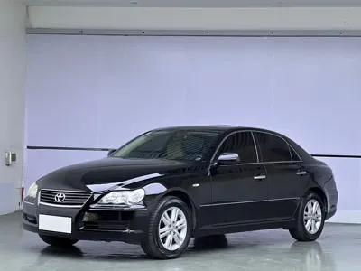 Toyota Reiz
