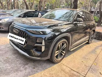Audi Q6