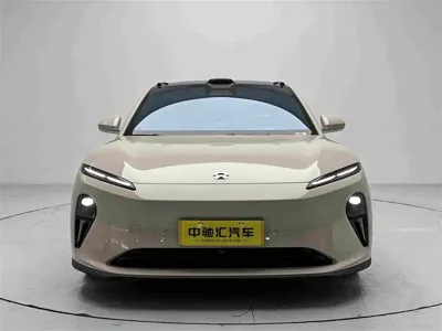 Nio ET5