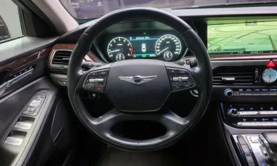 Genesis EQ900
