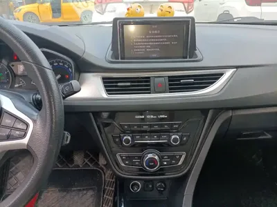 Changan V7