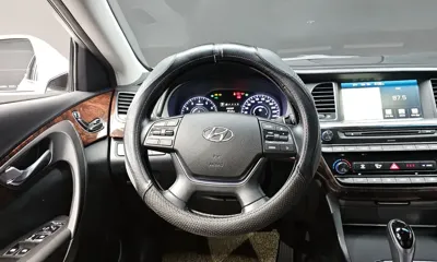 Hyundai Aslan