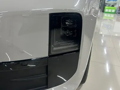 Li Auto Li L6