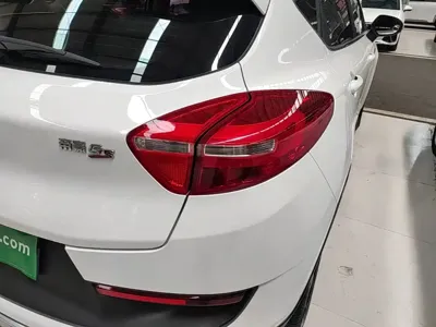 Geely Emgrand GS
