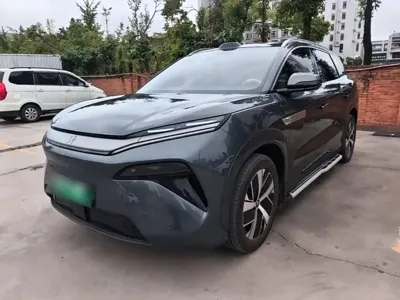 BYD 唐L
