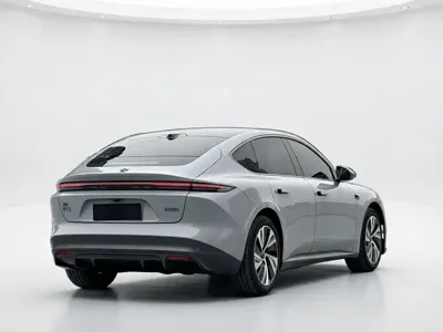 Nio ET5