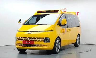 Hyundai Staria