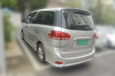 SAIC MAXUS G10