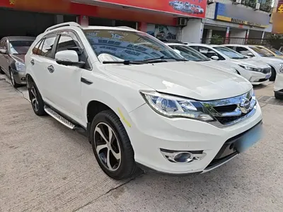 BYD S7
