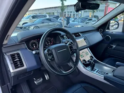 Land Rover Sport