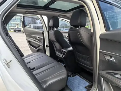 Peugeot 4008