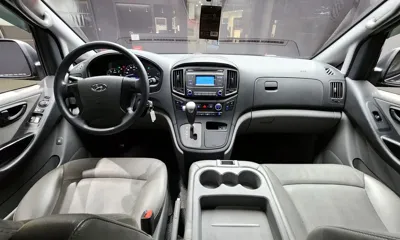 Hyundai Starex