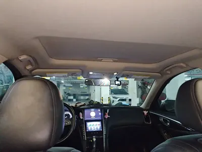 Infiniti Q50L