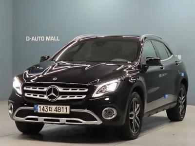 Mercedes-Benz GLA-Class