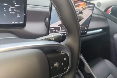 Leapmotor C10