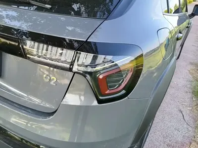 Lynk & Co 02