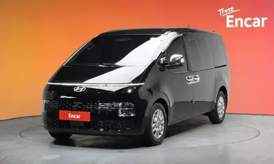 Hyundai Staria