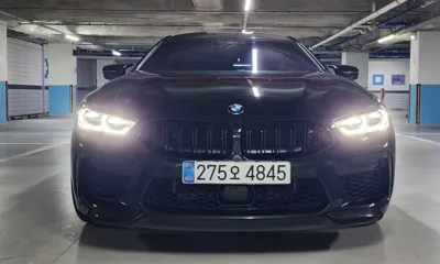 BMW M8