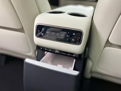 Li Auto Li MEGA