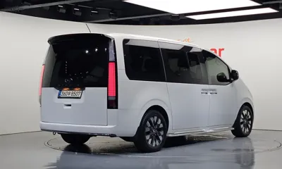 Hyundai Staria
