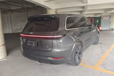 Li Auto L9