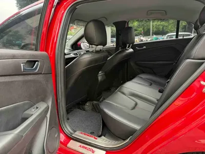 Chery Arrizo 5