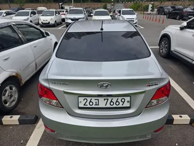 Hyundai Accent