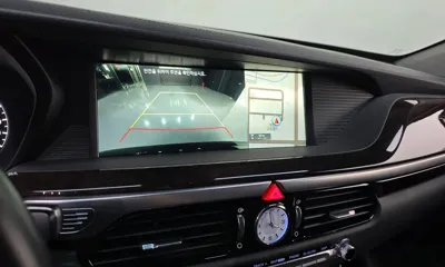 Genesis EQ900