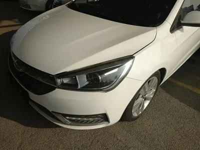 Chery Arrizo 5