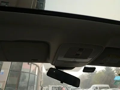 Roewe i5