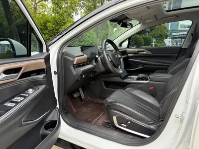 Xpeng P5