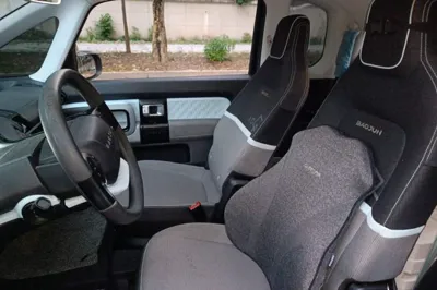 Baojun E300