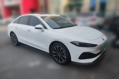 Roewe D7