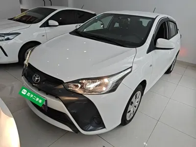 Toyota Yaris L