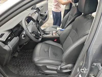 Roewe i5