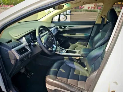 Geely Emgrand GS