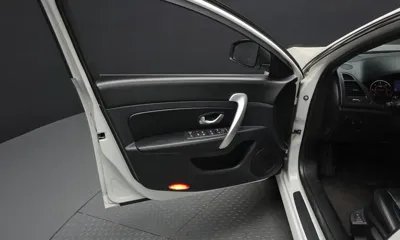 Renault-KoreaSamsung SM5