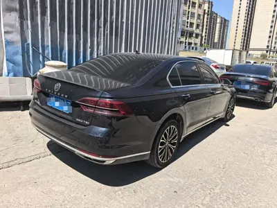Volkswagen Phideon