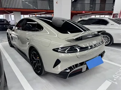 Xiaomi SU7