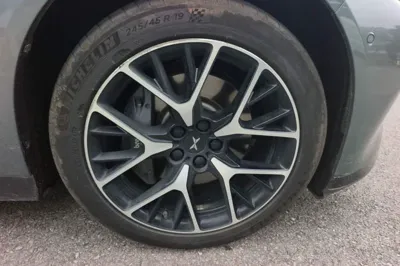 Xpeng P7
