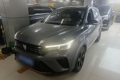 Roewe RX3