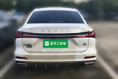 Roewe i5