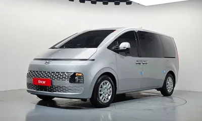 Hyundai Staria