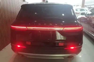 Lincoln Corsair